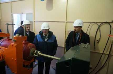 Министр энергетики Московской области Леонид Неганов посетил Пушкинскую газораспределительную станцию в 2015 году